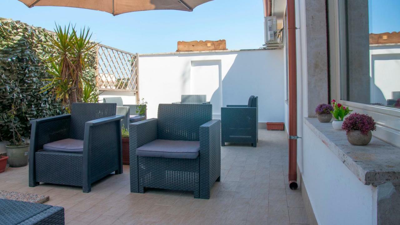 Rome Apartment With Terrace Autonomous Kültér fotó