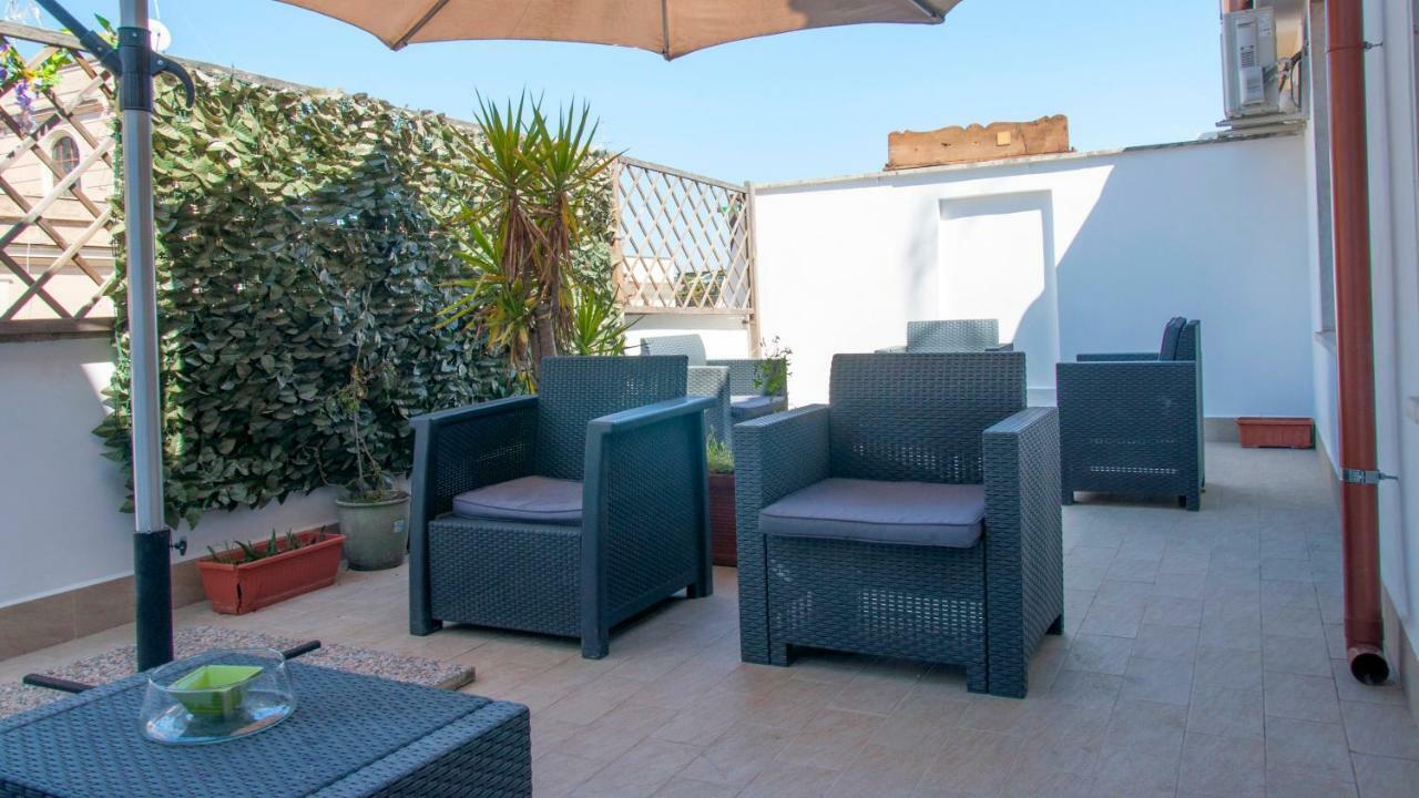 Rome Apartment With Terrace Autonomous Kültér fotó