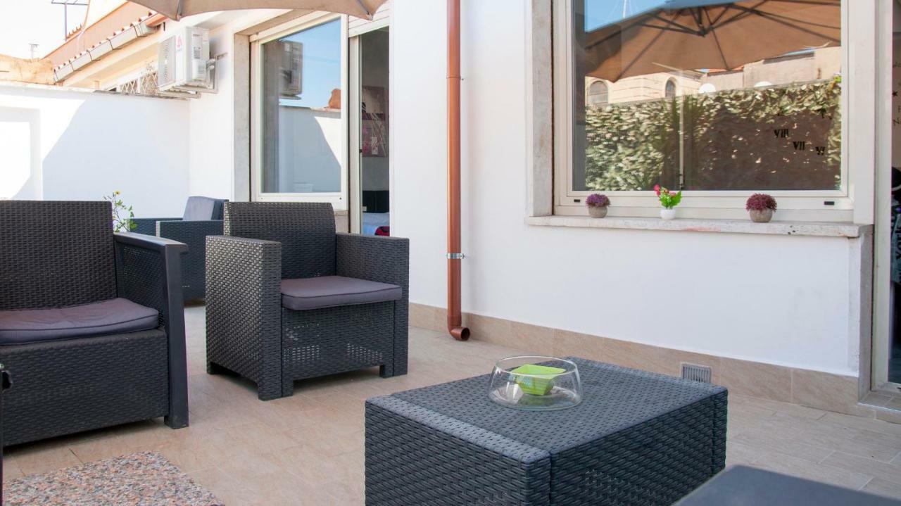 Rome Apartment With Terrace Autonomous Kültér fotó